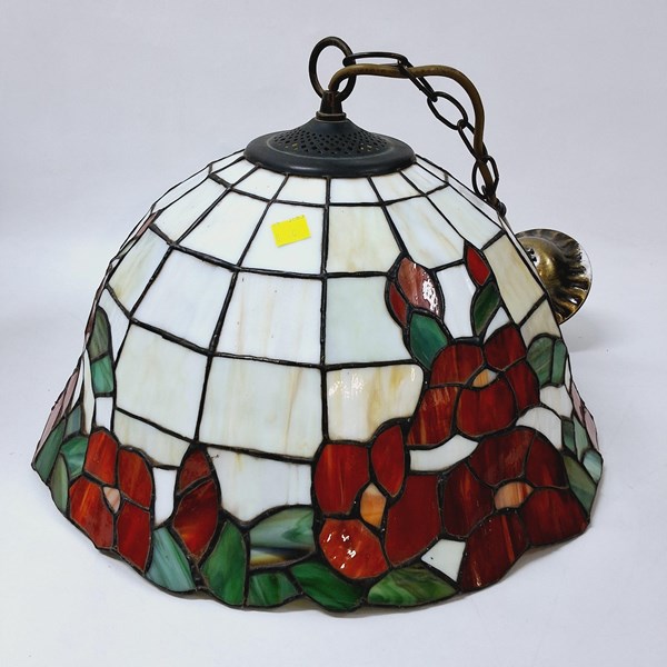 Lot 1123 - STAINED GLASS LIGHT SHADE