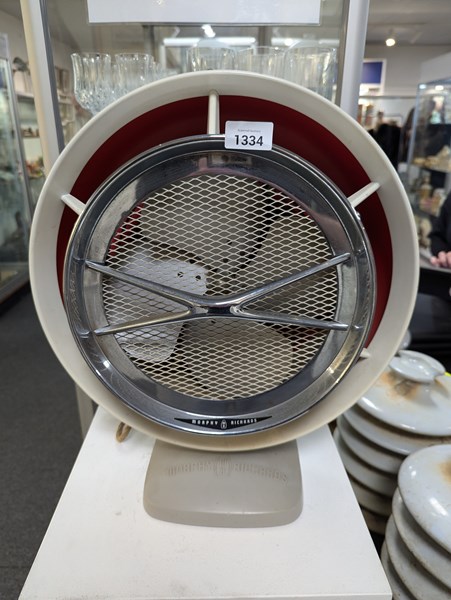 Lot 1334 - VINTAGE FAN/HEATER