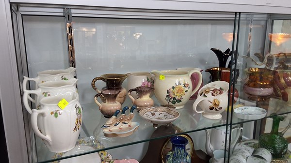 Lot 1395 - JUGS!