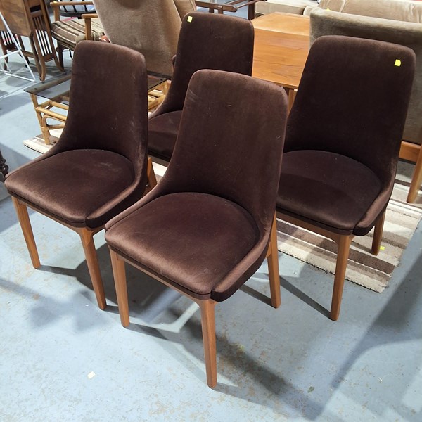 Lot 94 - DINING CHAIRS