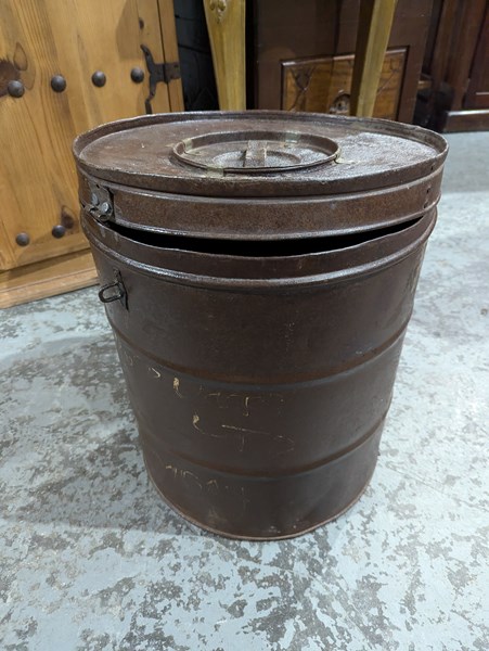 Lot 165 - DOLLY TUB