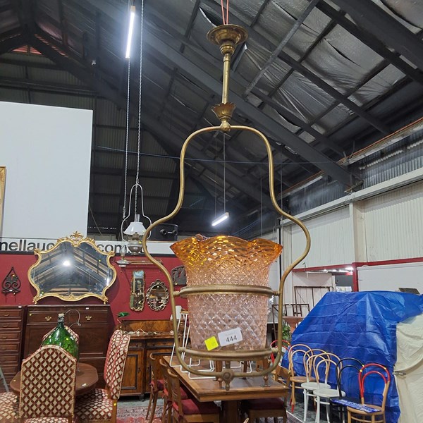 Lot 444 - LIGHT FITTING