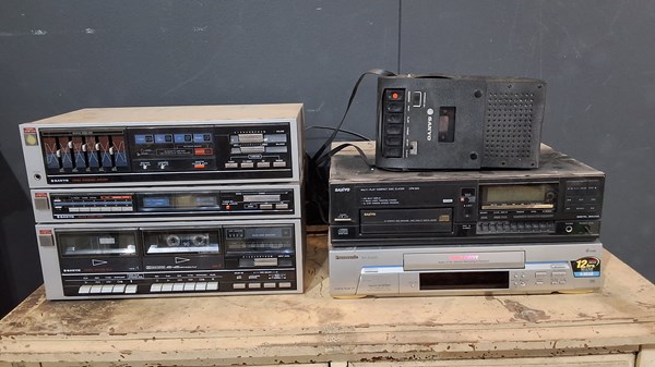 Lot 243 - STEREO EQUIPMENT