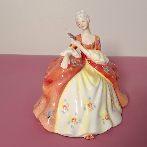 Lot 1046 - ROYAL DOULTON FIGURE