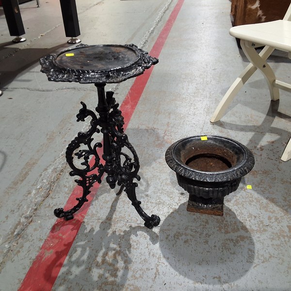 Lot 55 - CAST IRON LOT