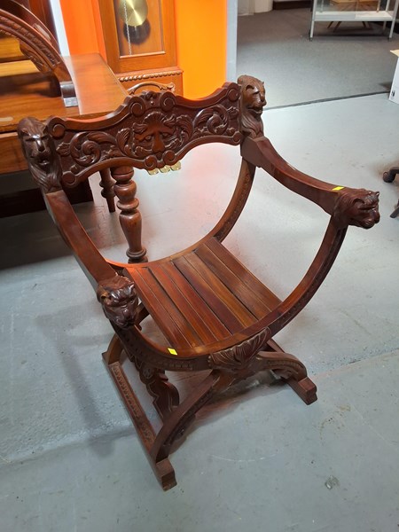 Lot 253 - X CHAIR