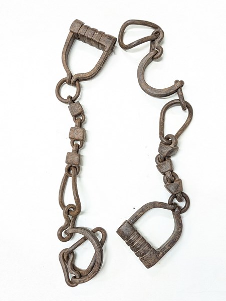 Lot 340 - CAMEL CHAINS