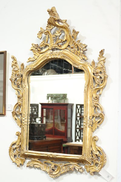 Lot 121 - GILTWOOD MIRROR