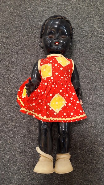 Lot 1224 - VINTAGE DOLL