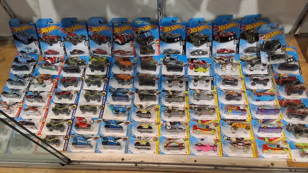 Lot 1444 - HOT WHEELS