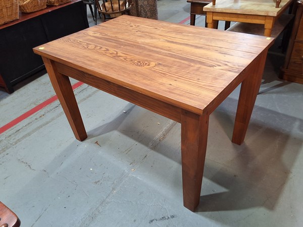 Lot 263 - KITCHEN TABLE