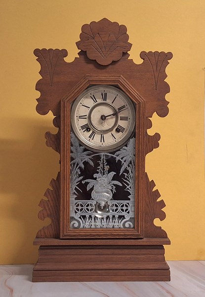 Lot 1311 - COTTAGE CLOCK