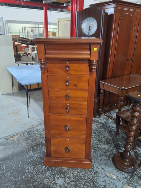 Lot 5 - FILING DRAWERS