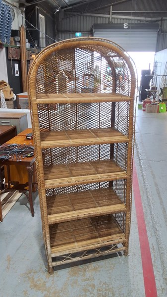 Lot 57 - CANE HUTCH