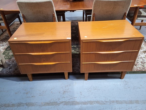 Lot 307 - BEDSIDES