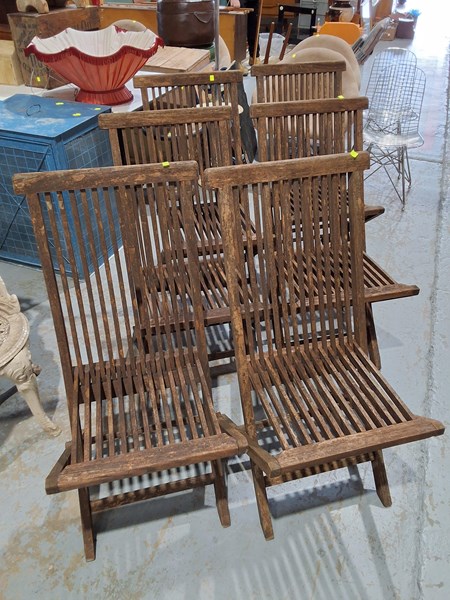 Lot 213 - FOLDING CHAIRS