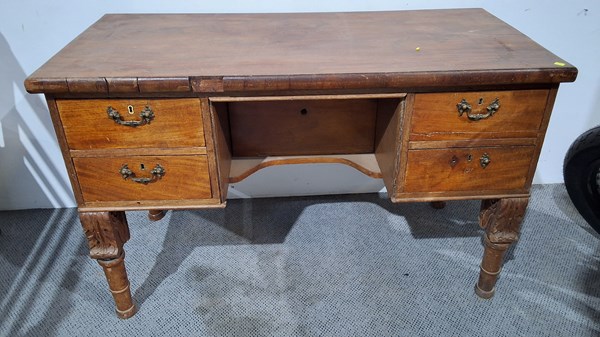 Lot 148 - CEDAR DESK