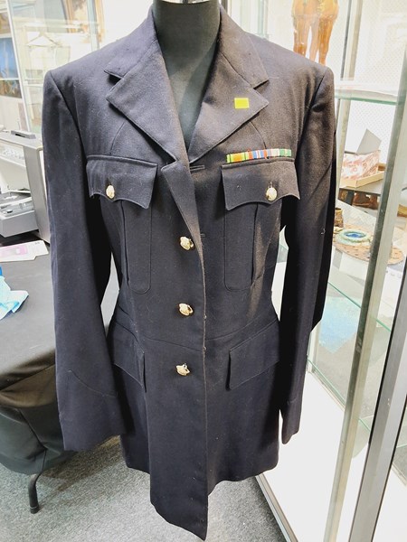 Lot 1148 - MILITARY UNIFORM