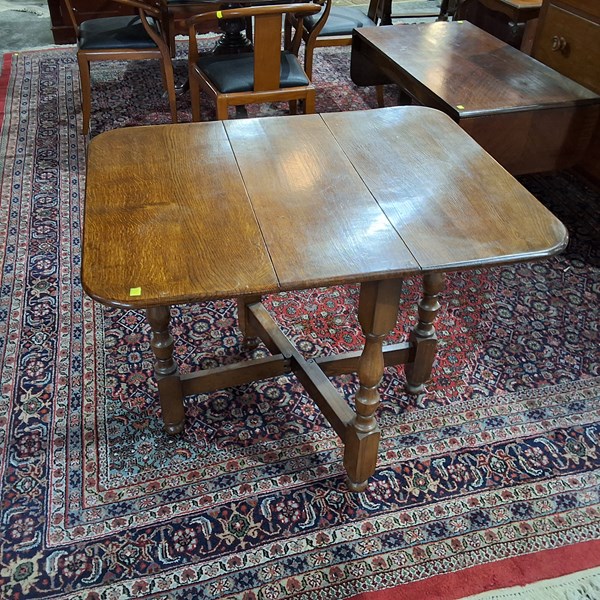 Lot 161 - DROPSIDE TABLE