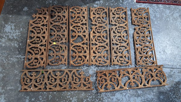 Lot 243 - ARCHITECTURAL FRETWORK