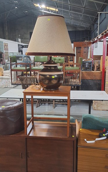 Lot 283 - LAMP