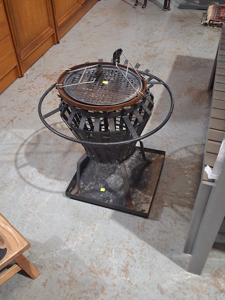 Lot 327 - BRAZIER