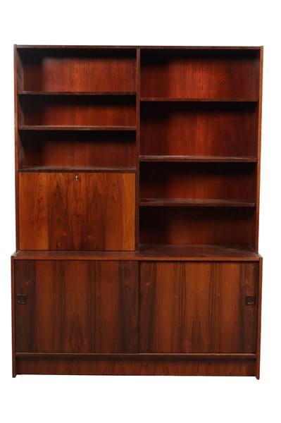 Lot 178 - ROSEWOOD BOOKSHELF