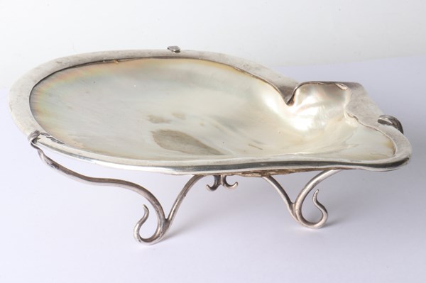 Lot 1036 - SILVER RIMMED SHELL