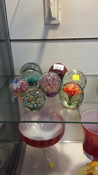 Lot 1264 - PAPERWEIGHTS