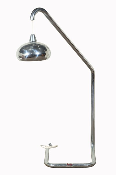 Lot 126 - MODERNIST LAMP