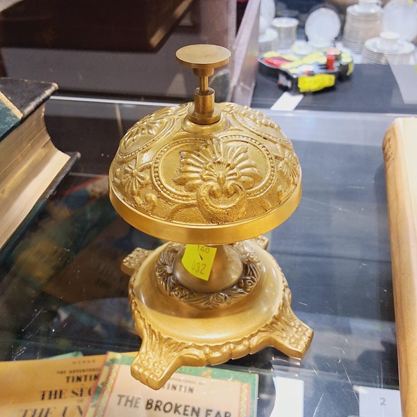 Lot 1123 - COUNTER BELL