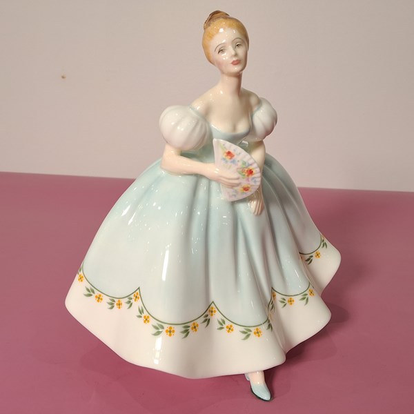 Lot 1159 - ROYAL DOULTON FIGURE