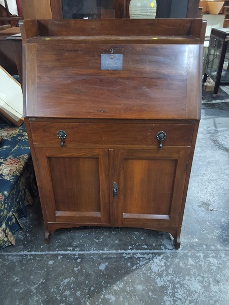 Lot 204 - WRITING BUREAU