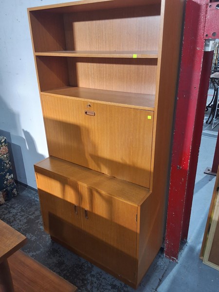 Lot 72 - BOOKCASE