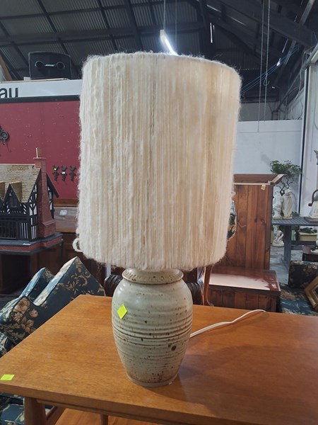 Lot 38 - TABLE LAMP