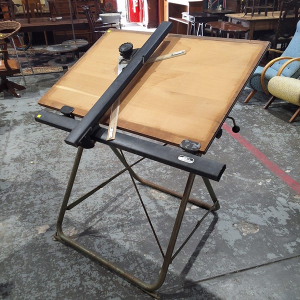 Lot 220 - DRAFTING DESK