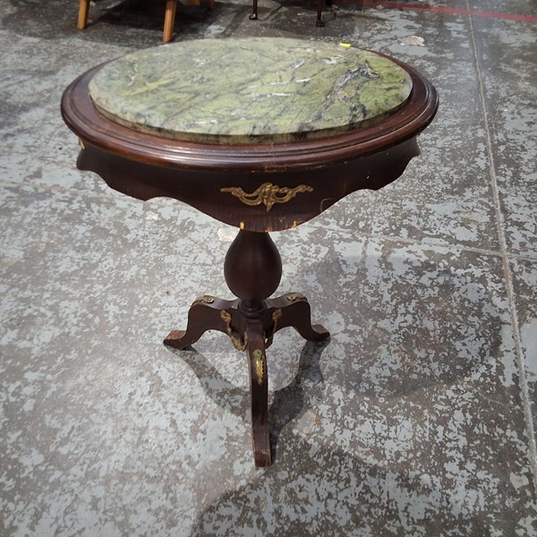 Lot 287 - WINE TABLE