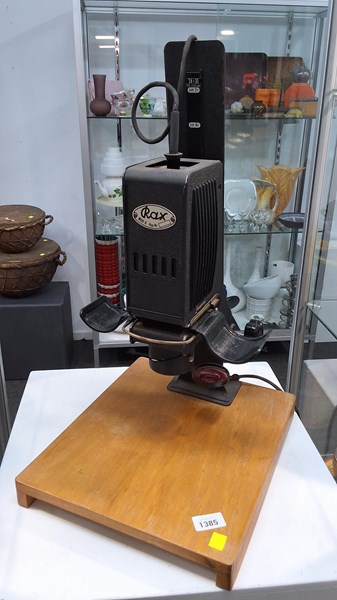 Lot 1385 - PHOTO ENLARGER