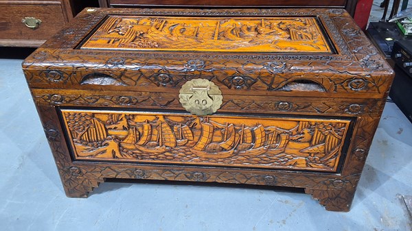 Lot 358 - CAMPHORWOOD TRUNK