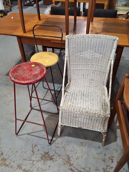 Lot 263 - CHAIRS