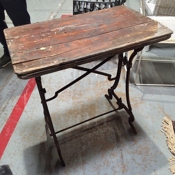 Lot 225 - GARDEN TABLE