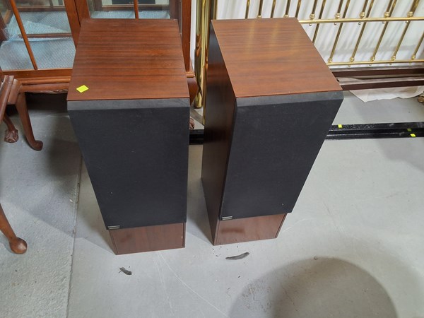 Lot 445 - FLOOR SPEAKERS