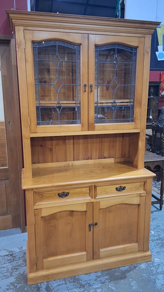 Lot 228 - DRESSER