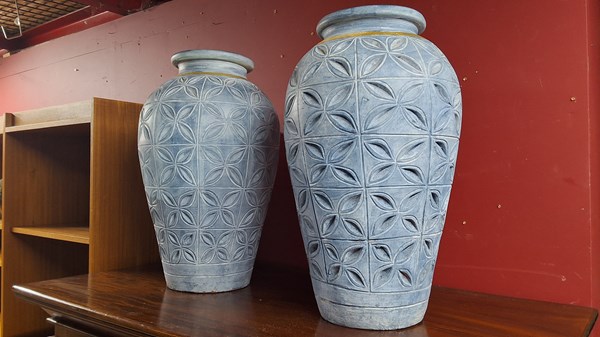 Lot 78 - URNS