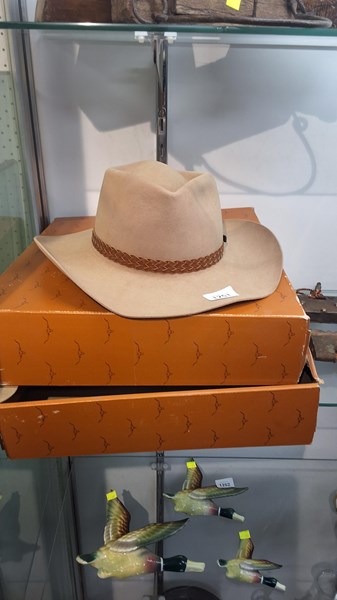 Lot 1251 - AKUBRA