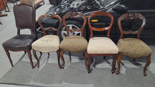 Lot 165 - DINING CHAIRS