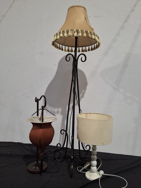 Lot 161 - LAMPS