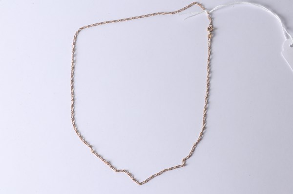 Lot 1019 - GOLD NECKLACE