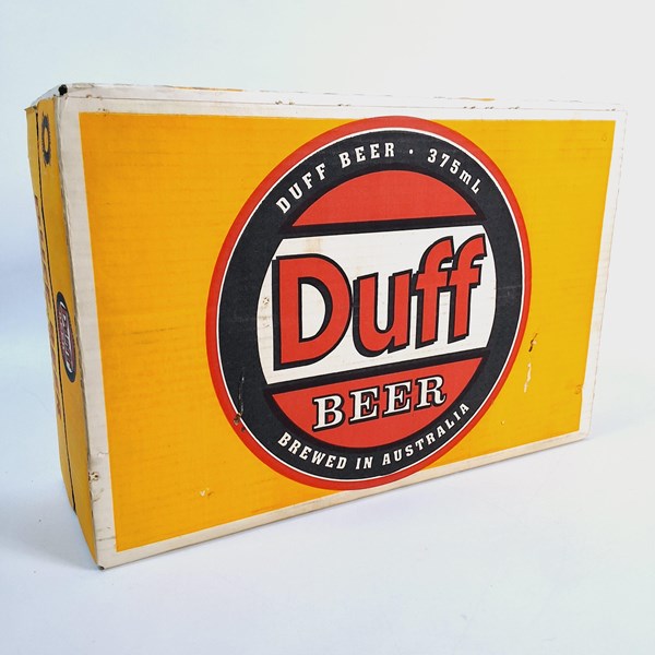 Lot 20 - DUFF BEER