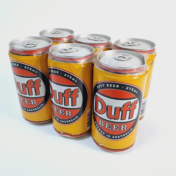 Lot 19 - DUFF BEER